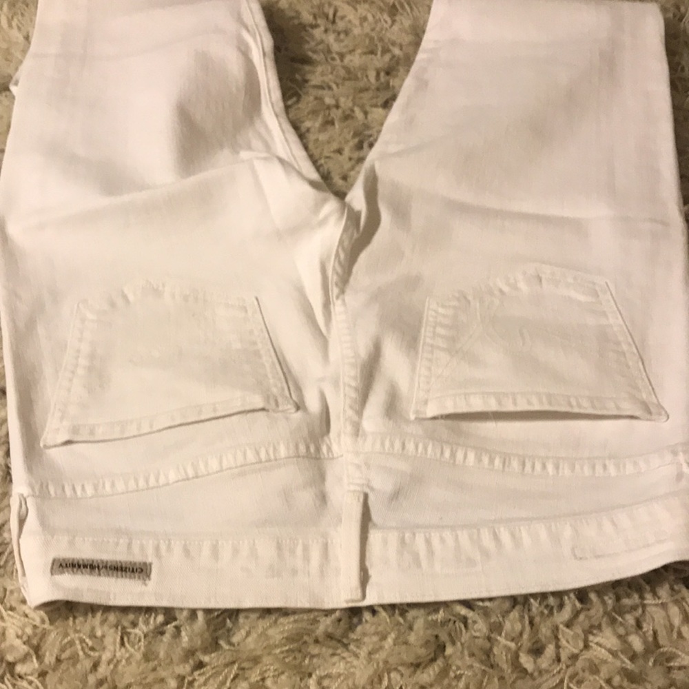 Jean - Picture 4 of 4